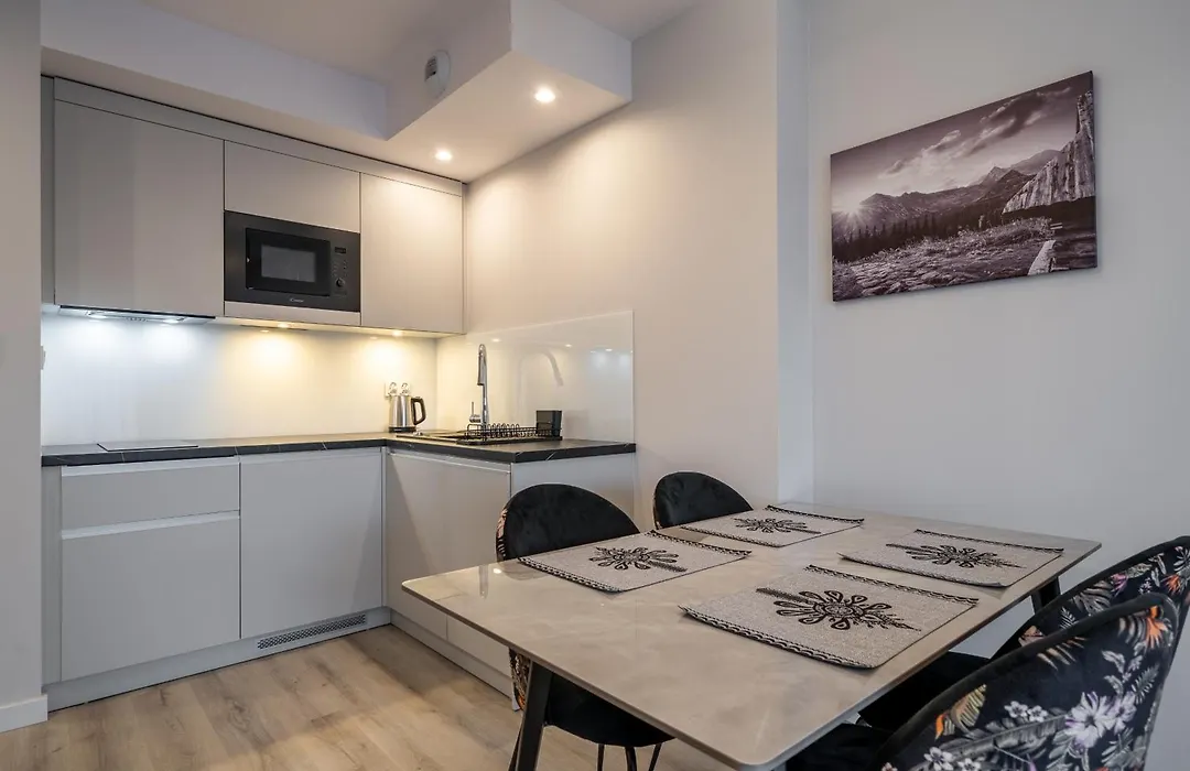 RentPlanet - Apartamenty Zakopiańskie-1